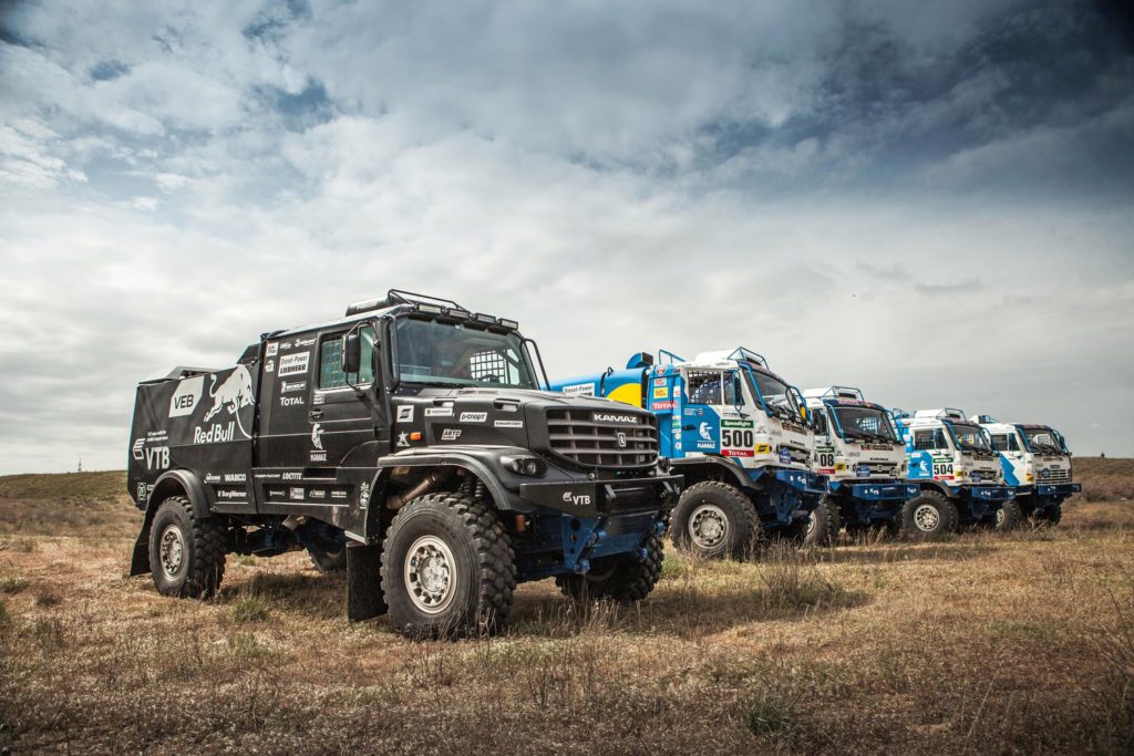 team-kamaz-master-silk-way-rally-2016-eduard-nikolaev