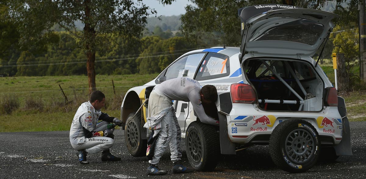 Rallye de Australia: Ogier, “sobre ruedas”