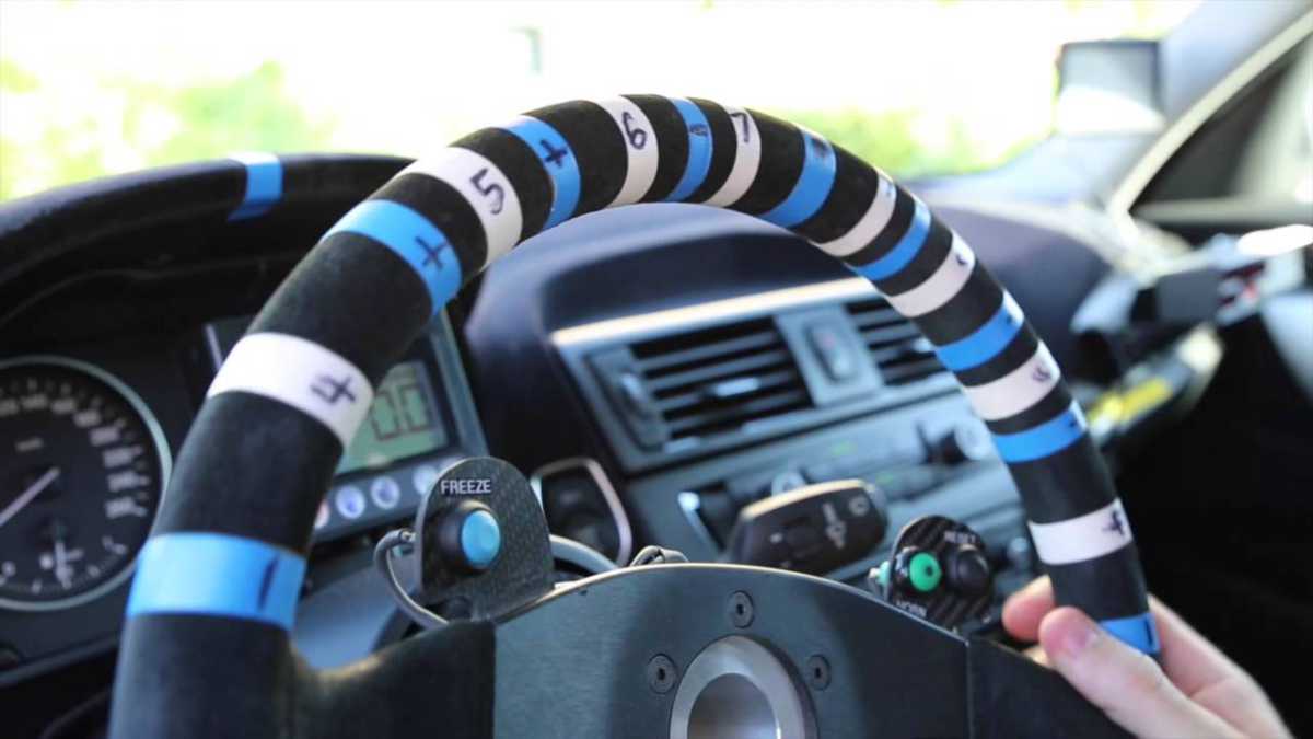 Video, Hayden Paddon explica su sistema de notas
