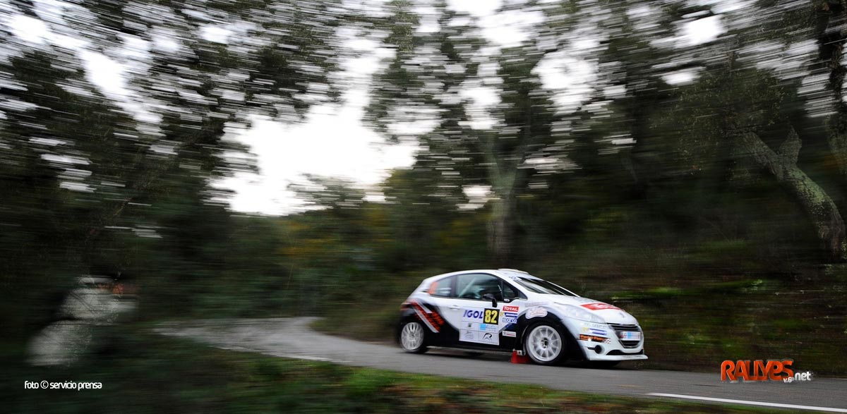 Diogo Gago ganador junior del Peugeot 208 Rally Cup francés