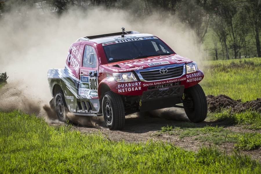 ¿Alguien cuenta con De Villiers y su Toyota Hilux para este Dakar?