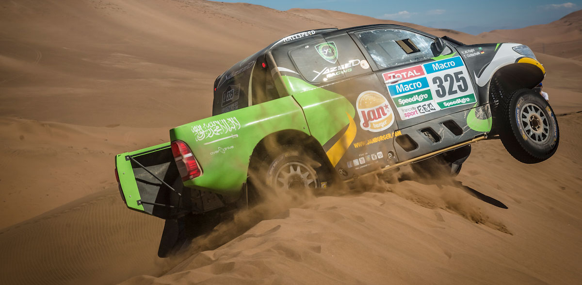 Al-Rajhi se lleva su primera etapa en este Dakar (y ojo a De Villiers)