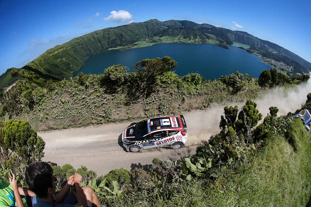 Azores, un buen entrenamiento para preparar Estonia