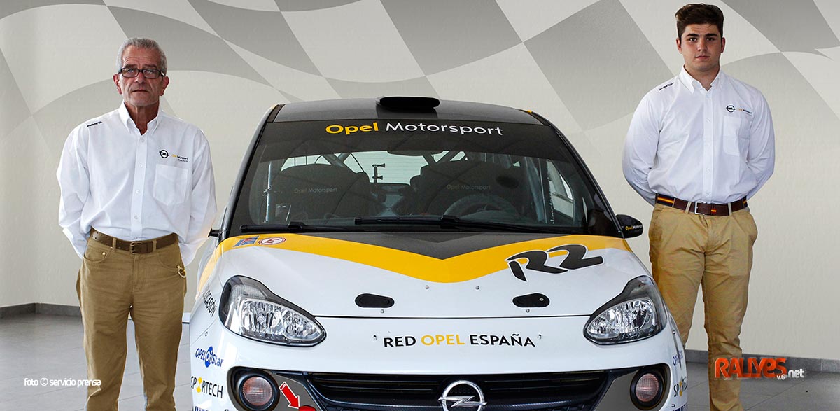 Angel Paniceres con el tercer Opel Adam R2