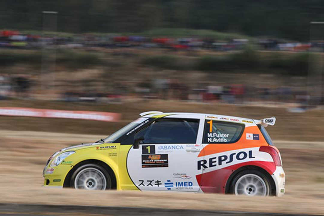 Miguel Fuster con un Suzuki Swift S1600 en Madrid