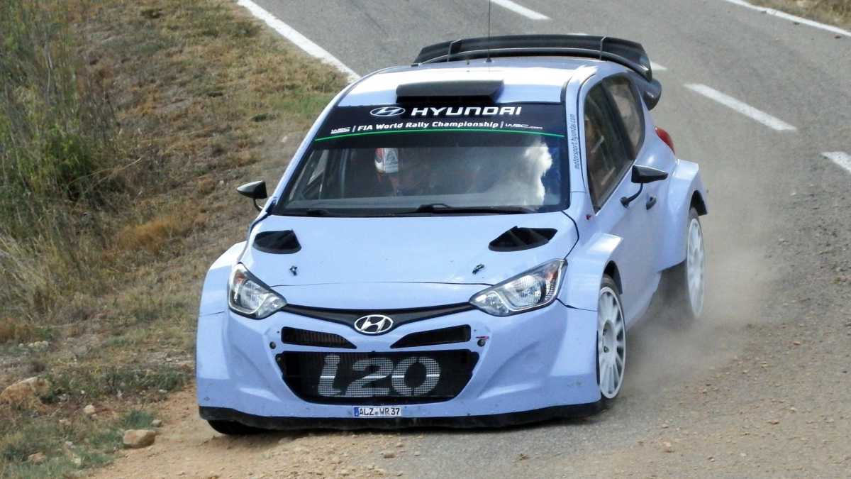 Video, tests de Hayden Paddon de cara al RallyRACC