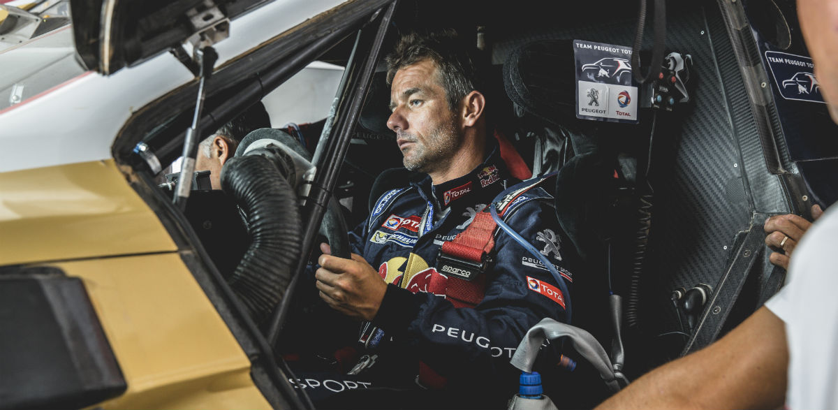 Sebastien Loeb en el Peugeot 2008 DKR.