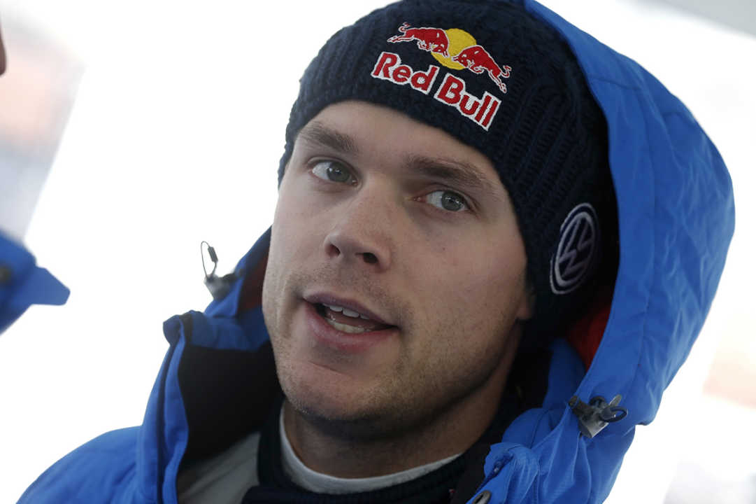 Andreas Mikkelsen con un C3 WRC en Cerdeña