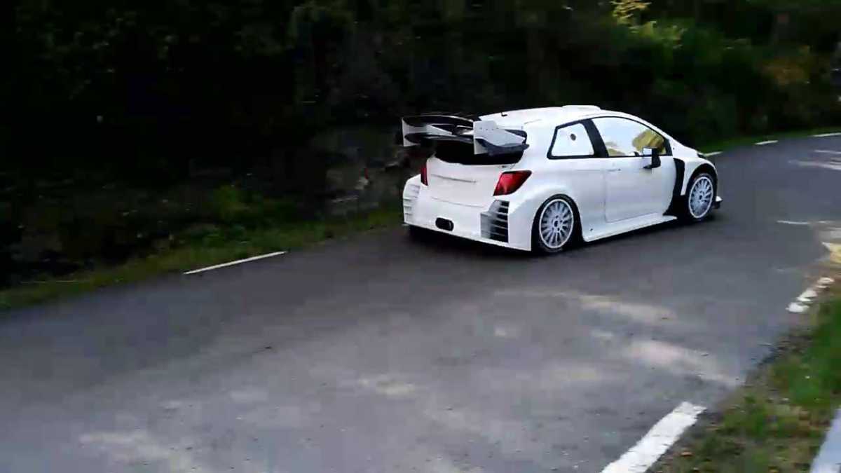 Video, tests del Yaris WRC con Tommi Makinen