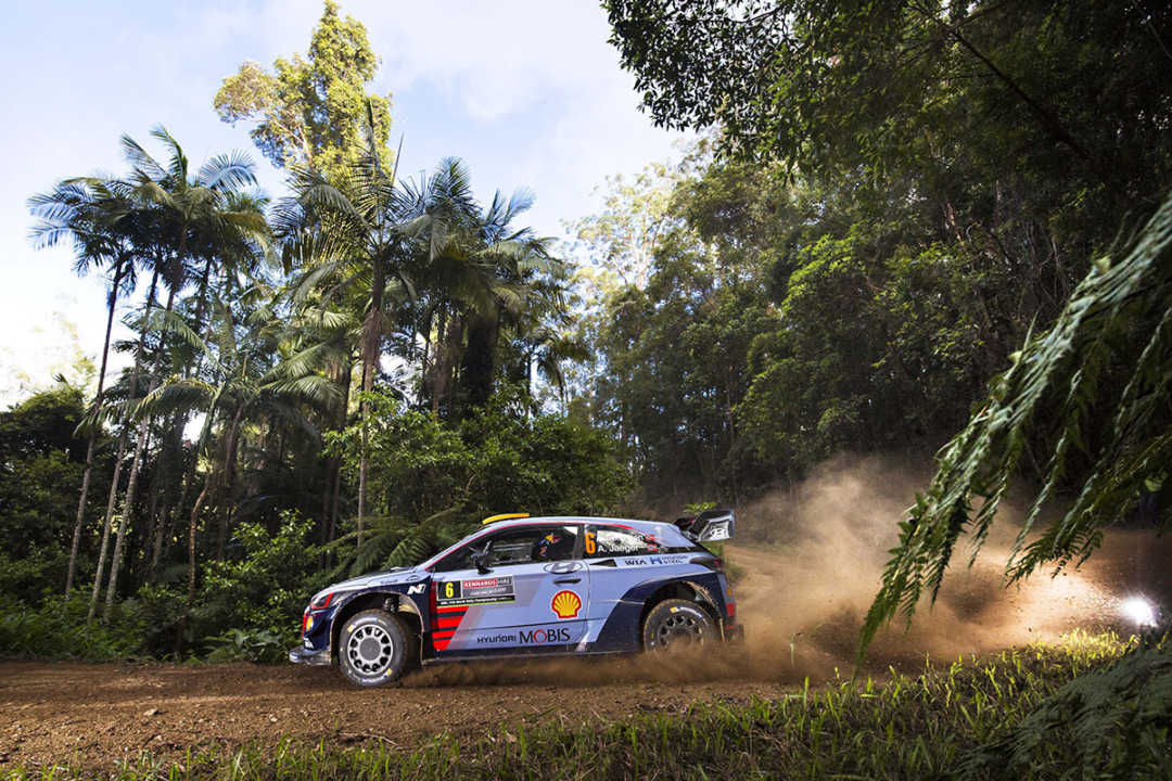 Mikkelsen empieza con fuerza su primer Rallye de Australia con Hyundai