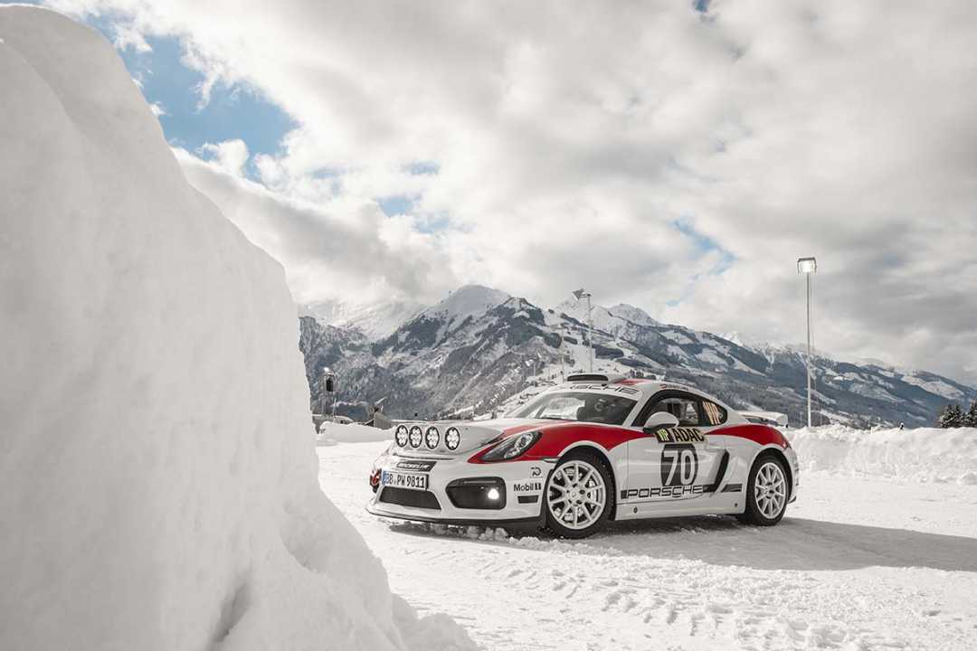 Porsche Cayman GT4 Rallye