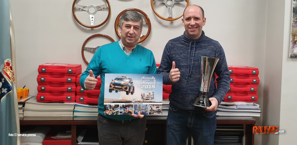 Mauro Barreiro visita la FGA… ¿y la Xunta de Galicia, un patrocinador del Ford Fiesta R5?