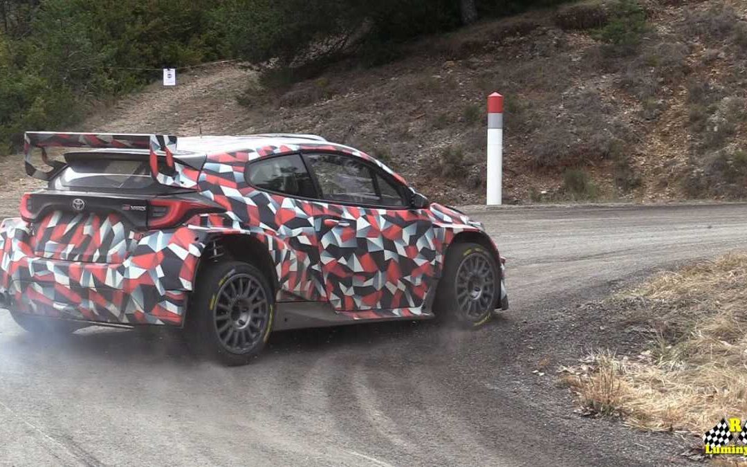 Video de los primeros tests del Toyota Yaris Rally2 en asfalto